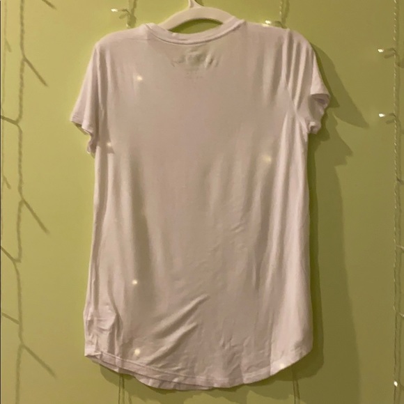 Plain white tee INSANELY SOFT - Picture 2 of 4